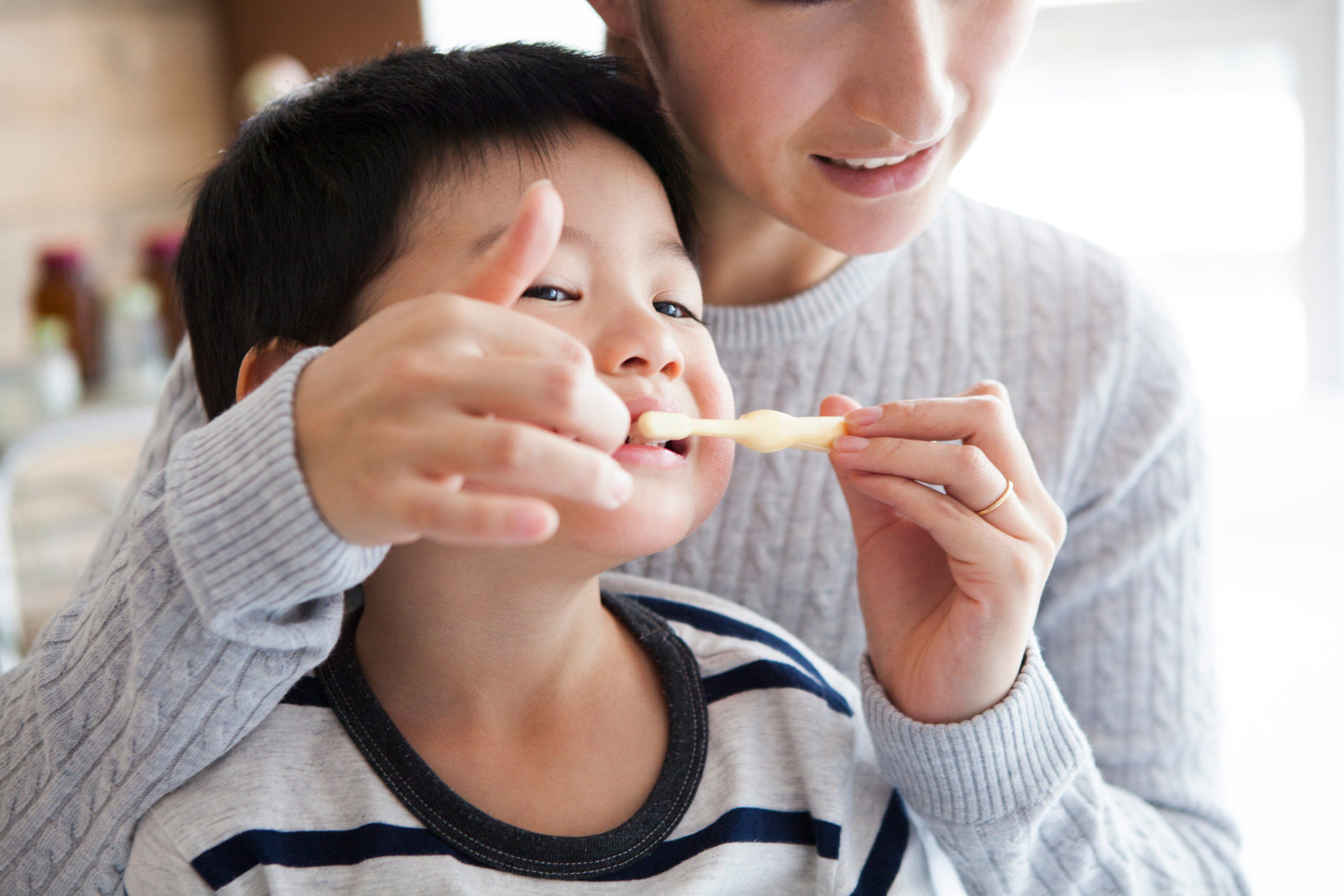 Je Suis Un ENFANT : Comment Mes Parents Doivent S'occuper De Mes Dents ...